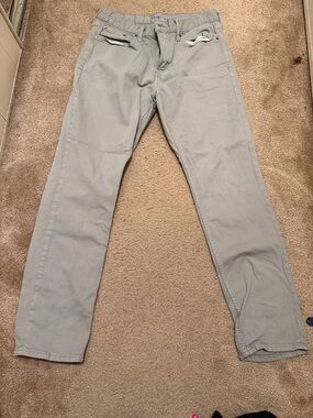 Old Navy Men's Slim Straight Chinos in Light Gray